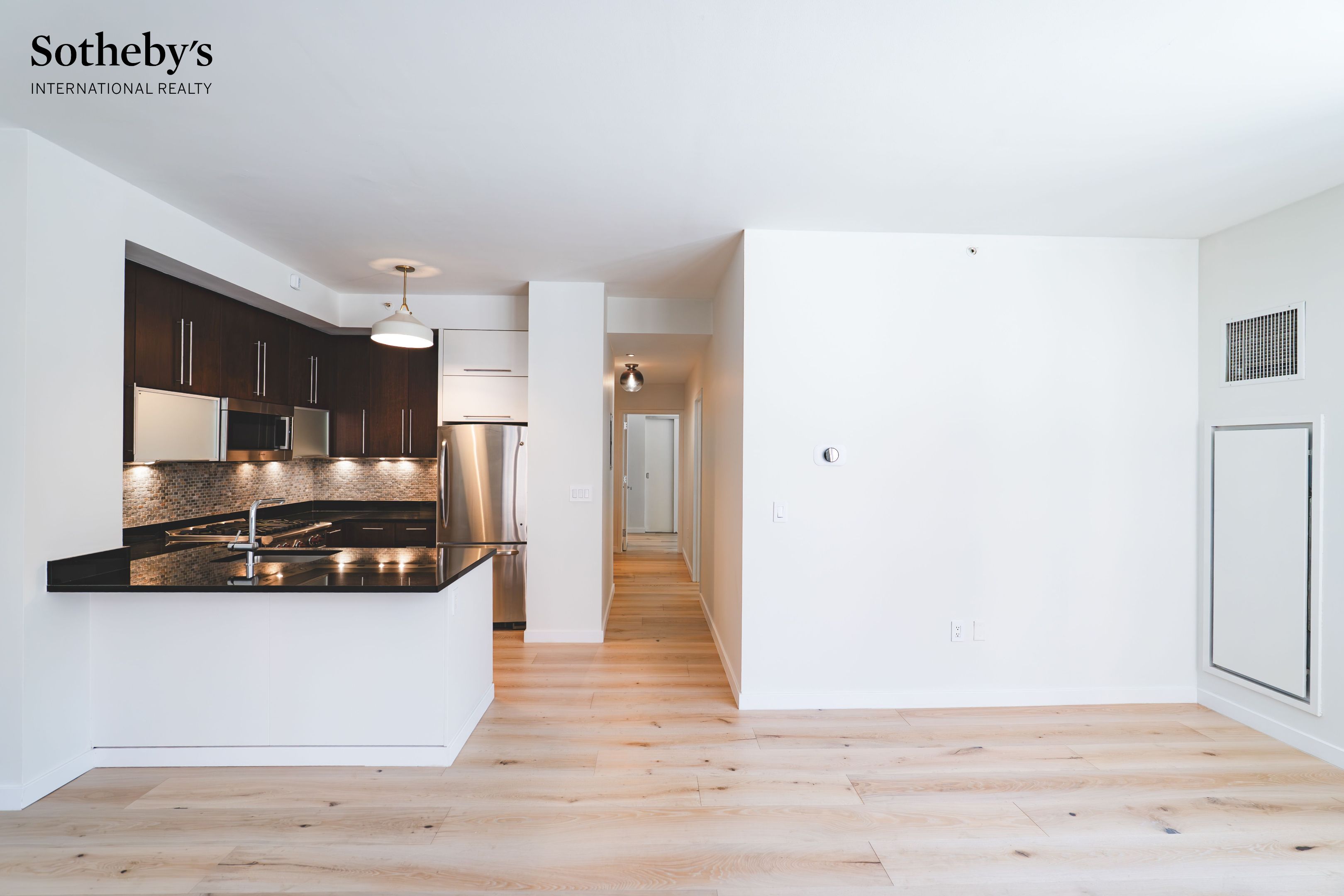 100 Jay Street #4A, DUMBO, Brooklyn, NY 11201 - Property photo 2 of 20