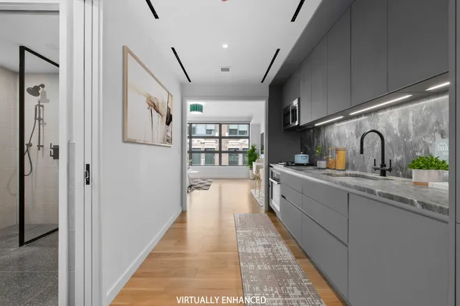 547 West 47th Street #406, New York, NY 10036