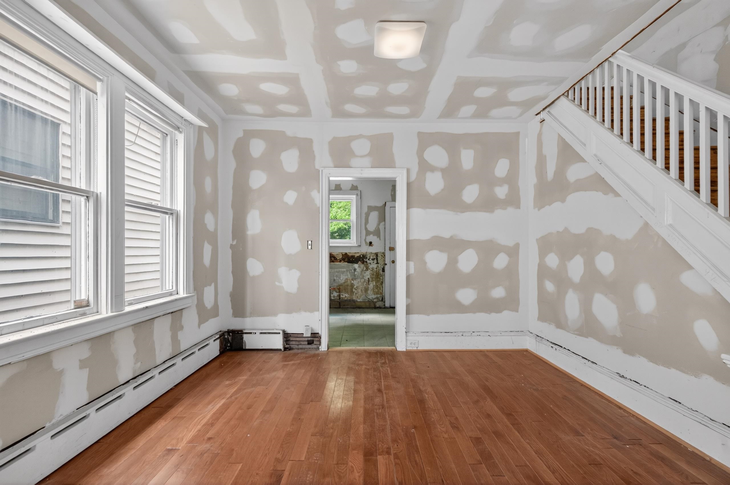 6104 MONITOR Place, West New York Town, West New York, NJ 07093 - Property photo 2 of 10