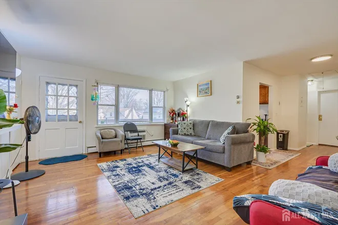 55 Gill Lane #32, GILL LANE/BROOK VIEW, NJ 08830