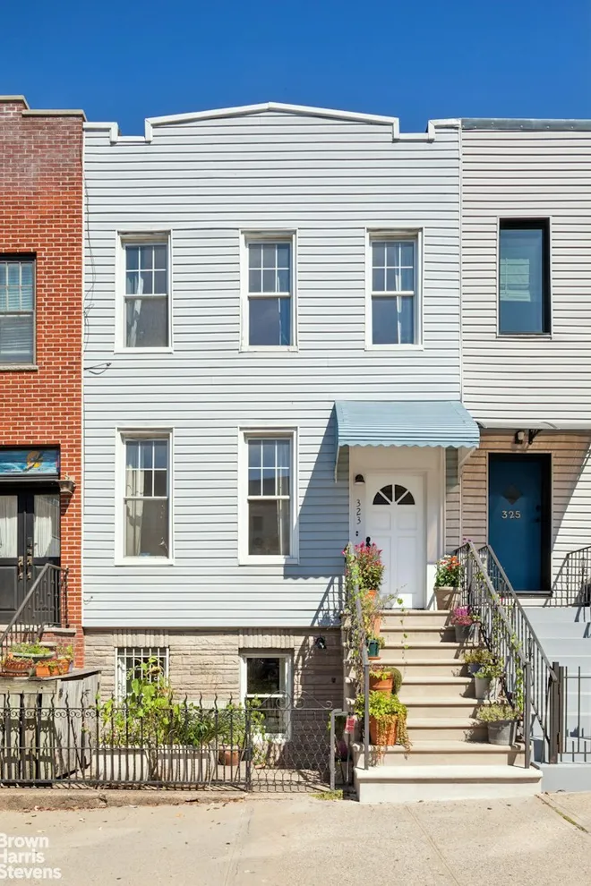 323 PROSPECT Avenue, Brooklyn, NY 11215