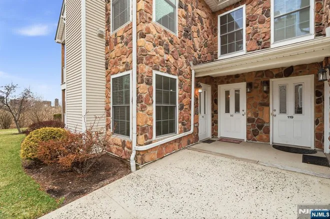 116 Chariot #116, Piscataway, NJ 08854