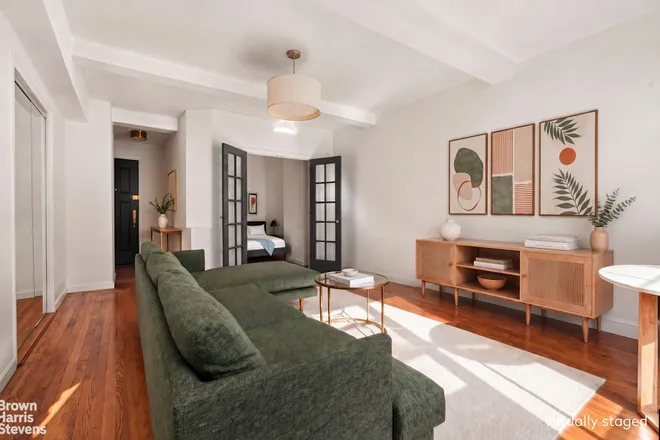 161 West 16th Street #5A, New York, NY 10011