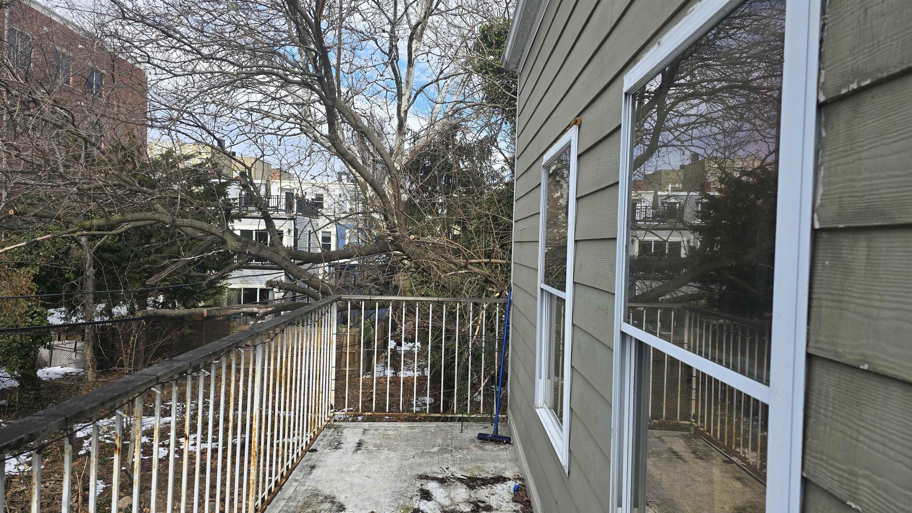 673 BERGEN Avenue #2D, Jersey City, JC Bergen Lafayette, NJ 07304 - Property photo 3 of 15