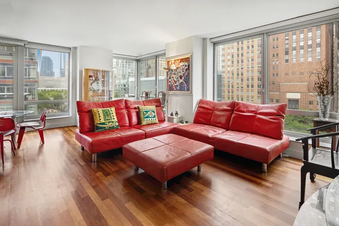 30 WEST Street #5B, New York, NY 10004