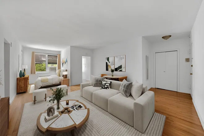 350 East 30th Street #3F, New York, NY 10016