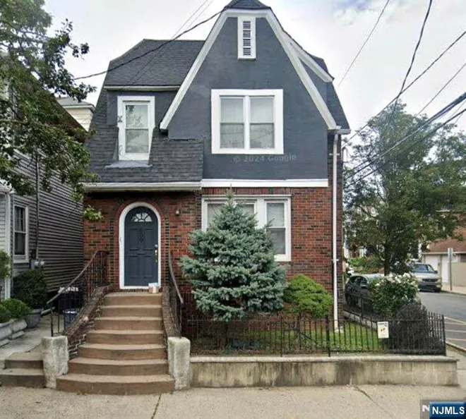 800 85th, North Bergen, NJ 07047