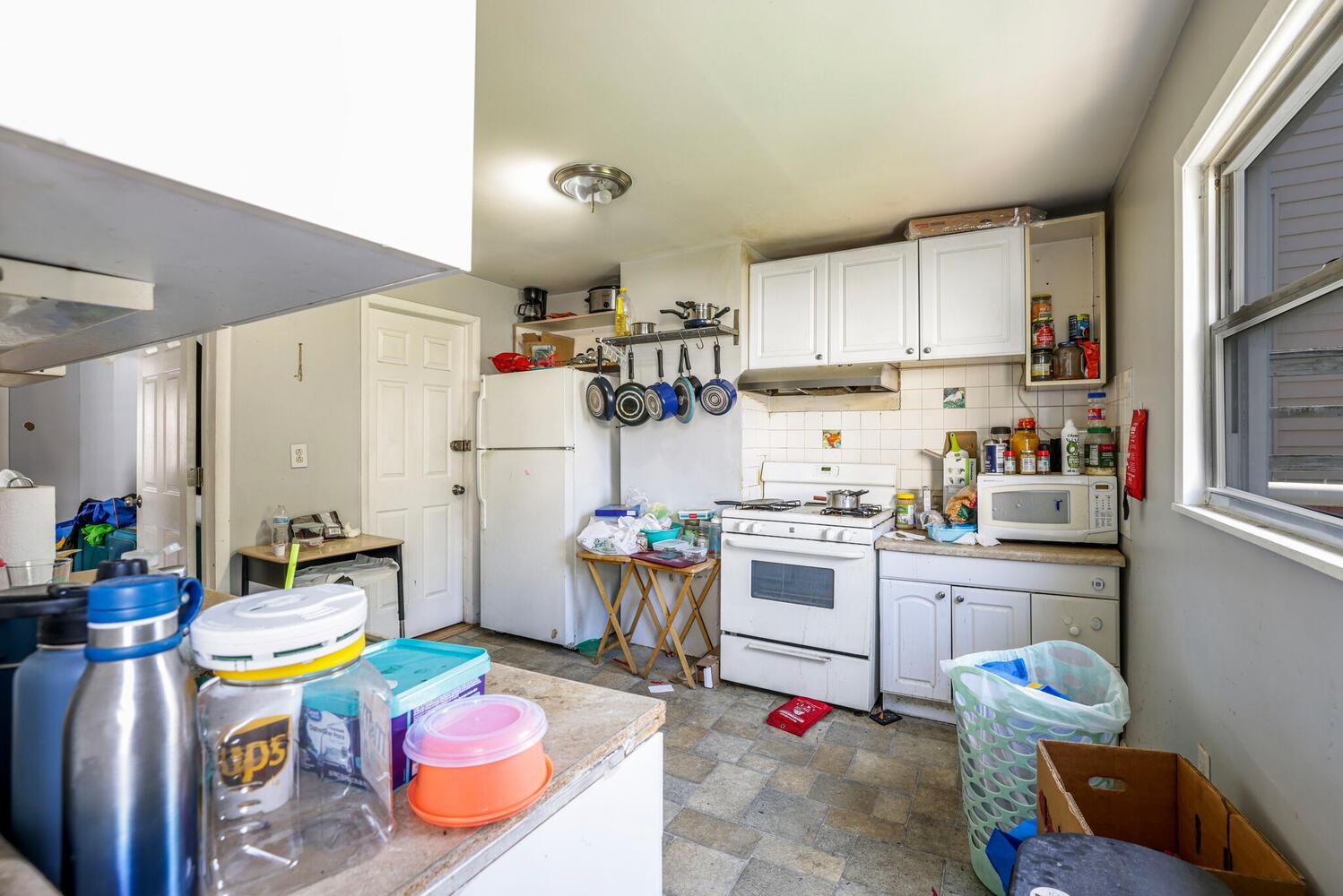 107 Saint PAULS Avenue, Jersey City, JC Journal Square, NJ 07306 - Property photo 5 of 21