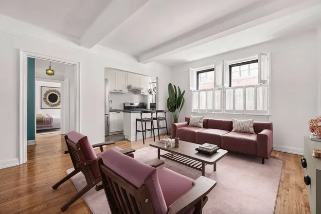 211 East 35th Street #9D, New York, NY 10016