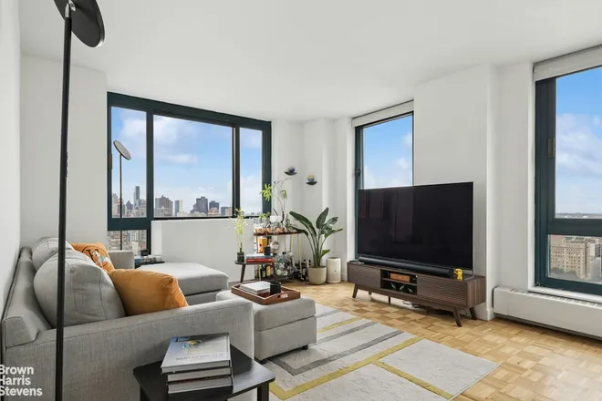 1 IRVING Place #G27B, New York, NY 10003