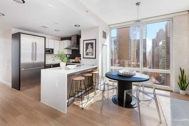 247 West 46th Street #3104, New York, NY 10036