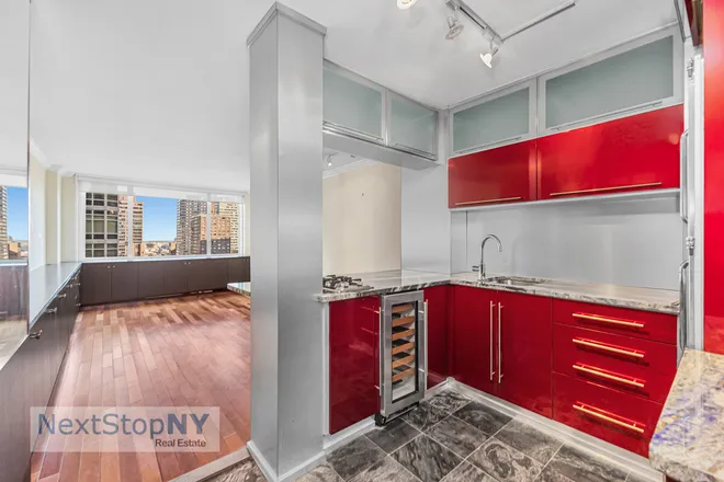 245 East 54th Street #24J, New York, NY 10022