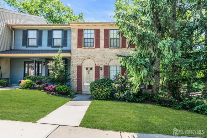 242 Perth hill Court, Wyndham Place, NJ 07747