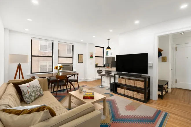 136 East 36th Street #10DE, New York, NY 10016