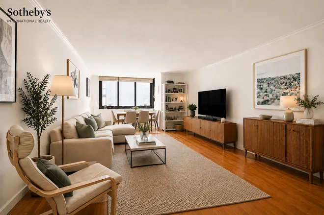 515 East 72nd Street #6J, New York, NY 10021