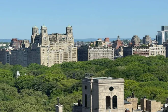 35 East 76th Street #2401, New York, NY 10021
