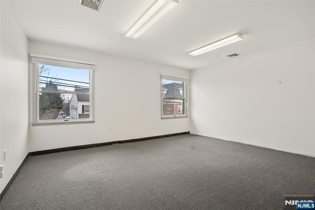 234 Main #2nd Floor, Lincoln Park Borough, Lincoln Park Borough, NJ 07035 - Property photo 3 of 38