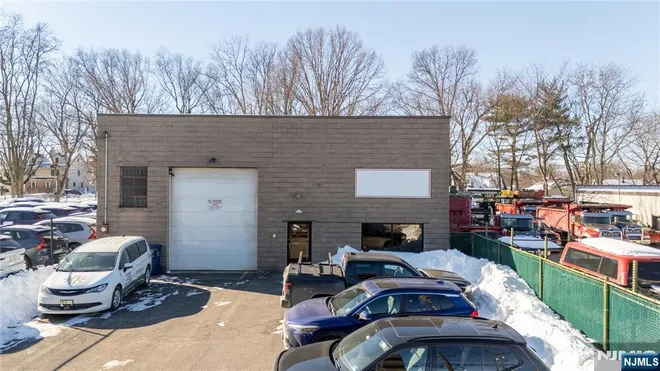 307 West Pleasantview, Hackensack, NJ 07601
