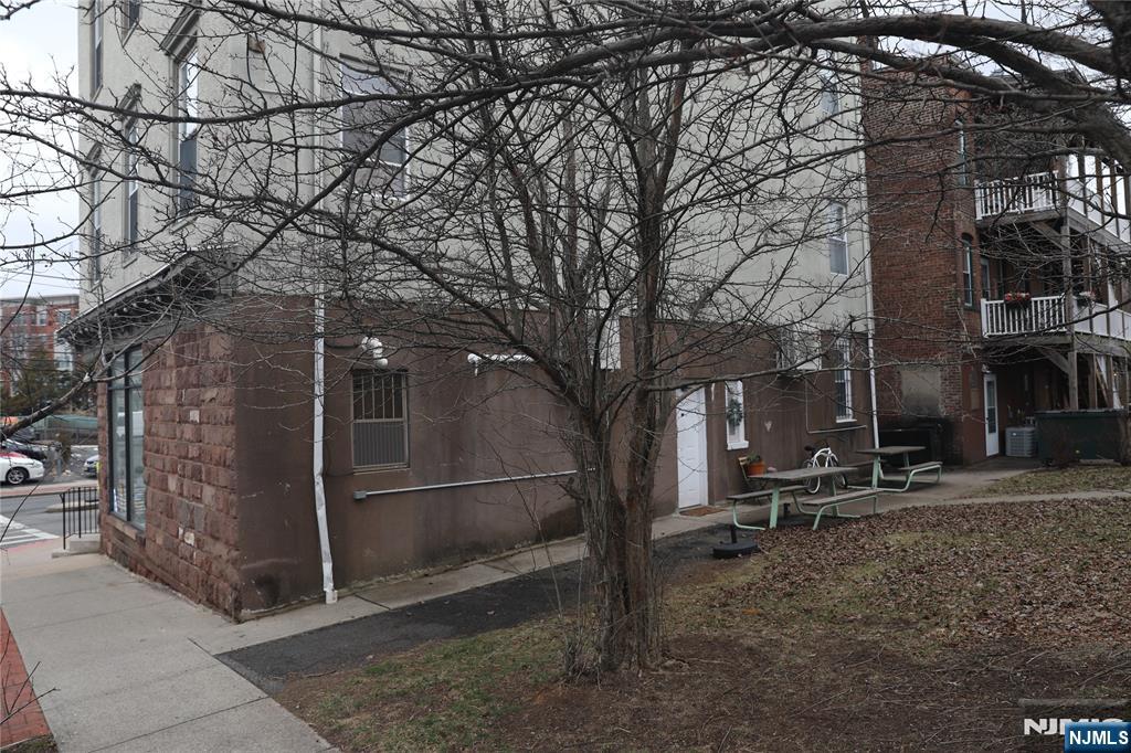 41 Glenridge #1L, Montclair Township, Montclair, NJ 07042 - Property photo 2 of 5