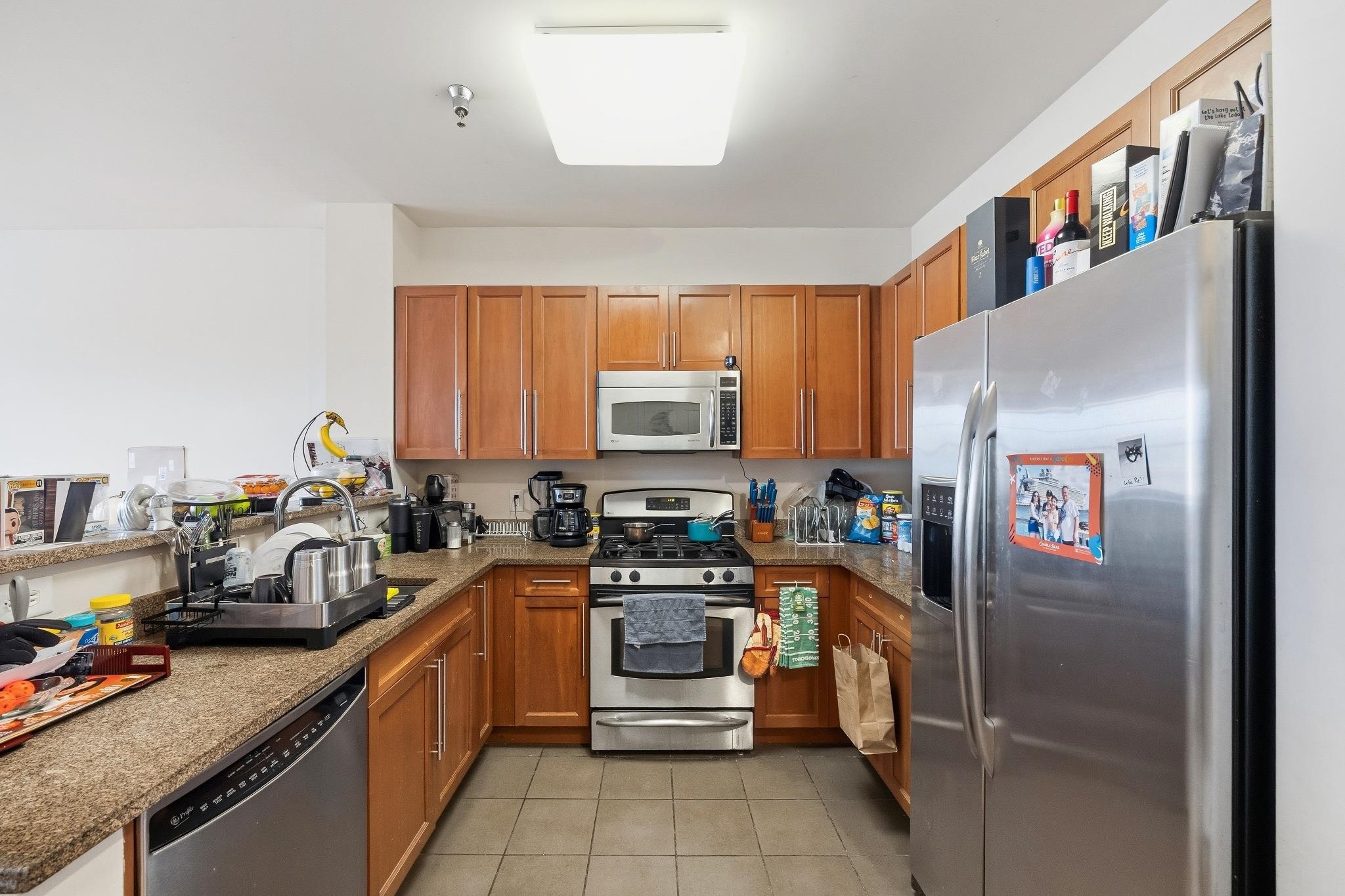 15 ENTERPRISE Court, Jersey City, JC Greenville, NJ 07305 - Property photo 3 of 12