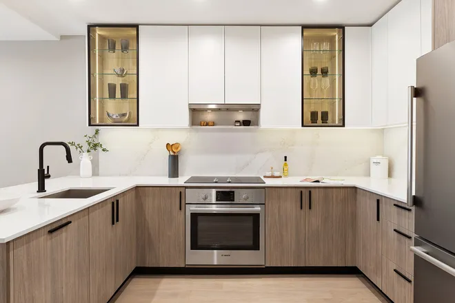 25-23 NEWTOWN Avenue #4E, Astoria, NY 11102