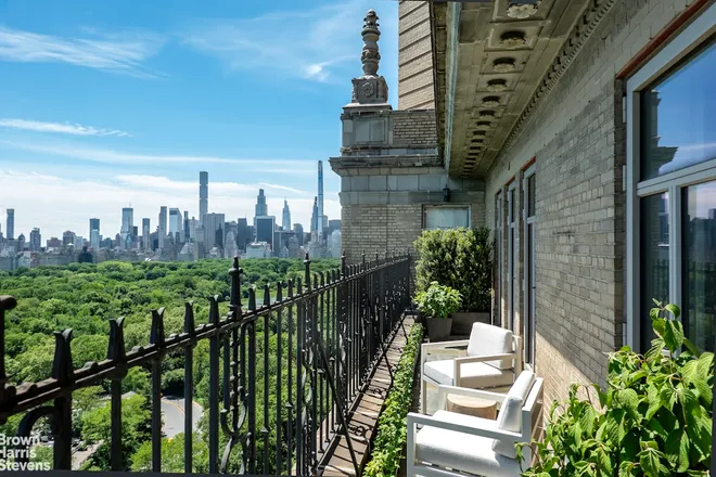 211 CENTRAL Park #PH21/22E, New York, NY 10024