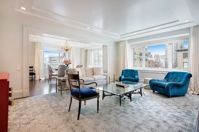 530 Park Avenue #16D, New York, NY 10065