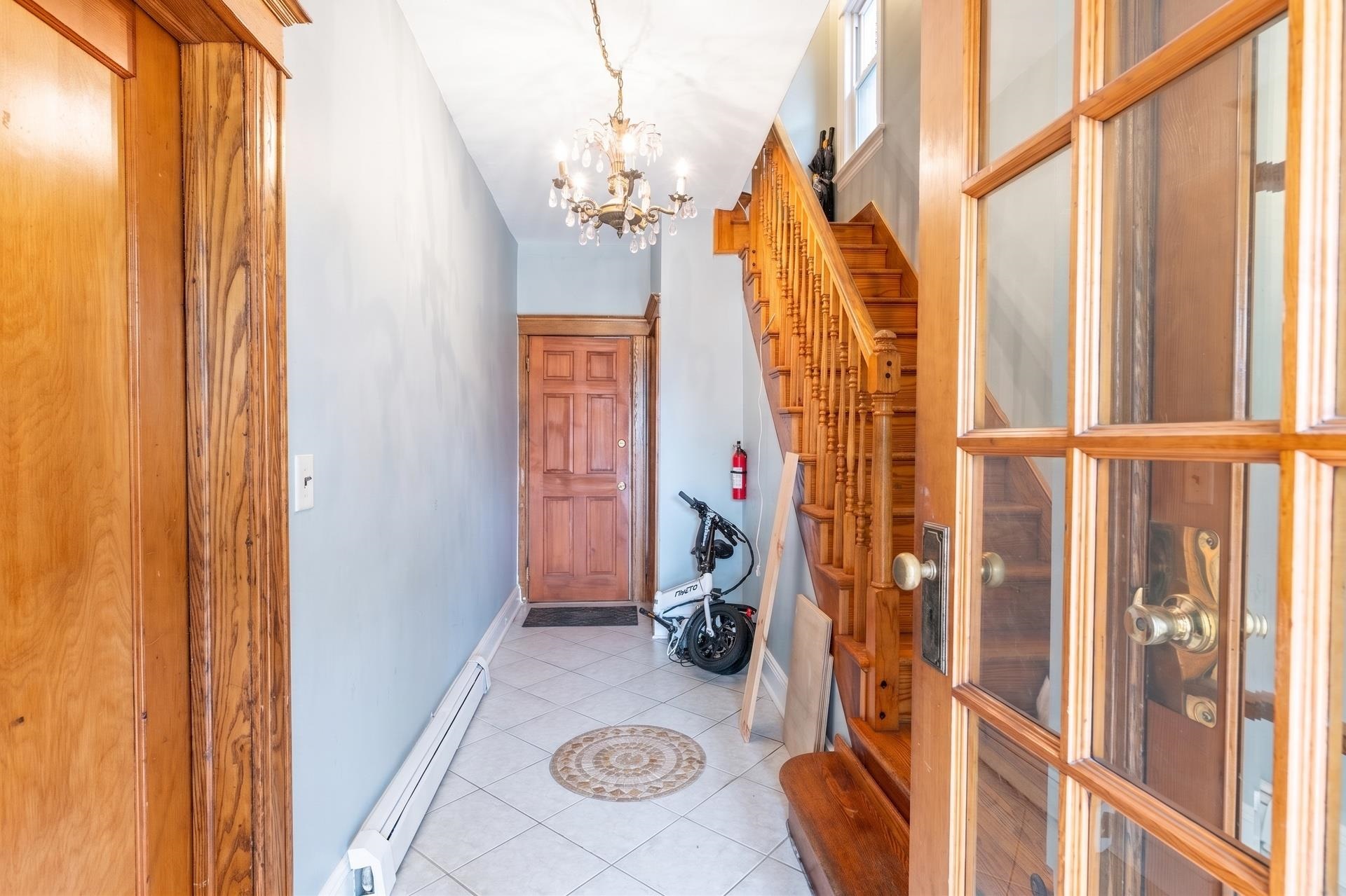 911 79th Street, North Bergen Township, North Bergen, NJ 07047 - Property photo 5 of 33
