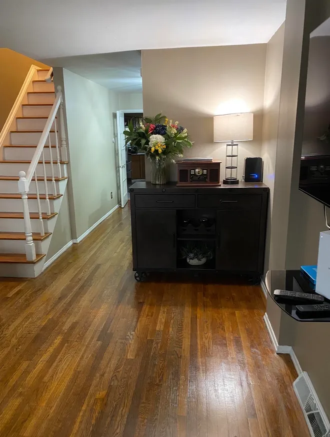 154 WEST SIDE Avenue, JC, Greenville, NJ 07305-1316