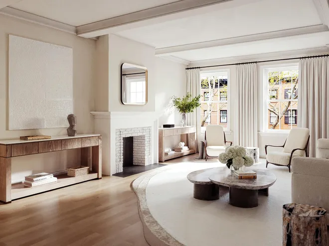26 West 9th Street #2-A, New York, NY 10011