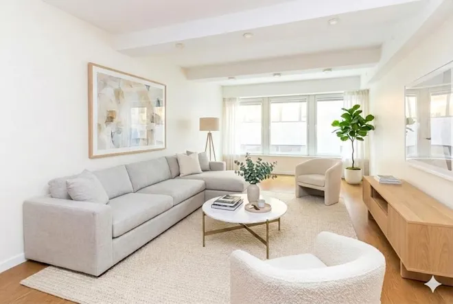 90 William Street #4G, New York, NY 10038