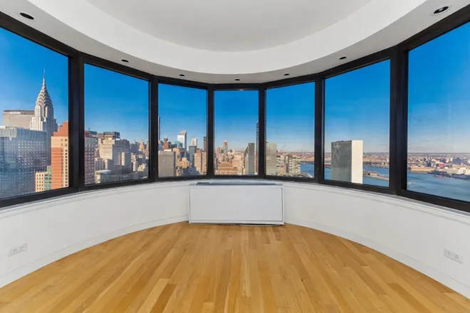 330 East 38th Street #51G, New York, NY 10016