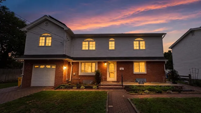 266 HAMILTON Road, Teaneck, NJ 07666