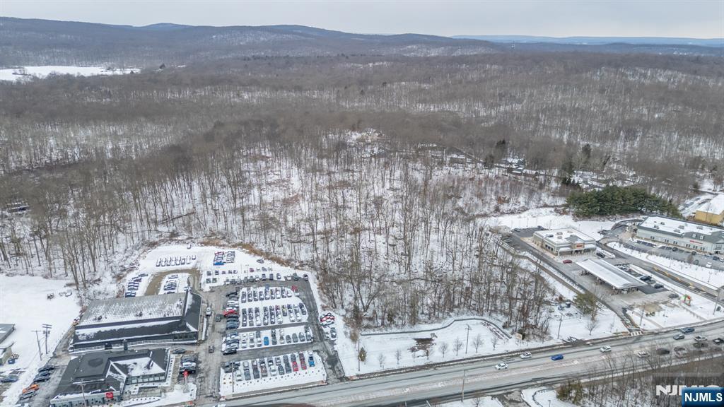 71 Us Highway 206, Stanhope Borough, Stanhope, NJ 07874 - Property photo 5 of 17