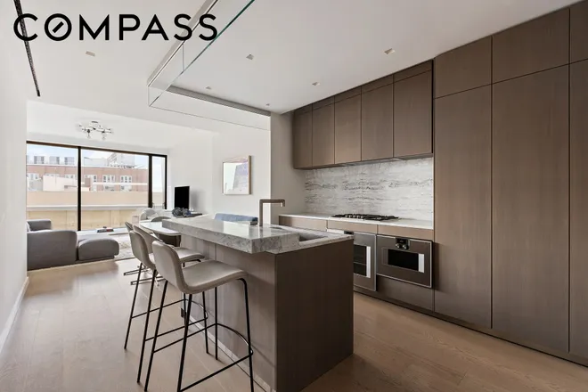 500 West 18th Street #WEST 14F, New York, NY 10011