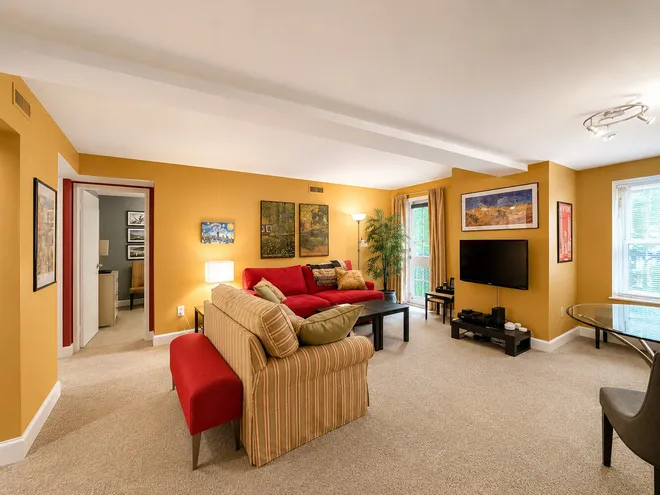 253 West 73rd Street #1A, New York, NY 10023