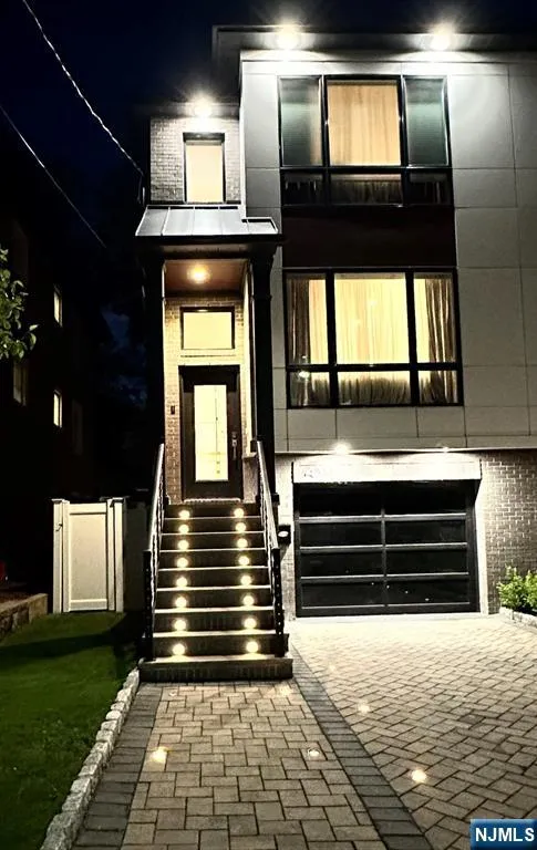 414 Lawton, Cliffside Park, NJ 07010