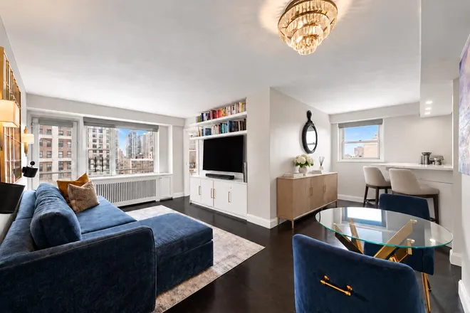 400 East 77th Street #19-A, New York, NY 10075