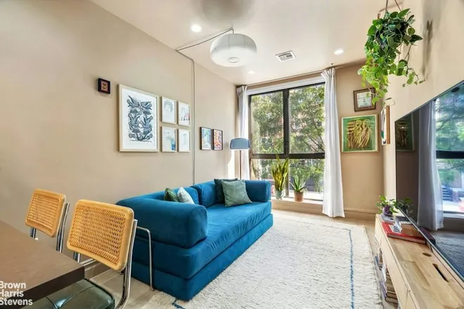 447 DECATUR Street #2B, Brooklyn, NY 11233