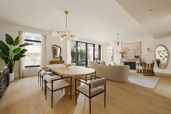 142 West 21st Street #4A, New York, NY 10011
