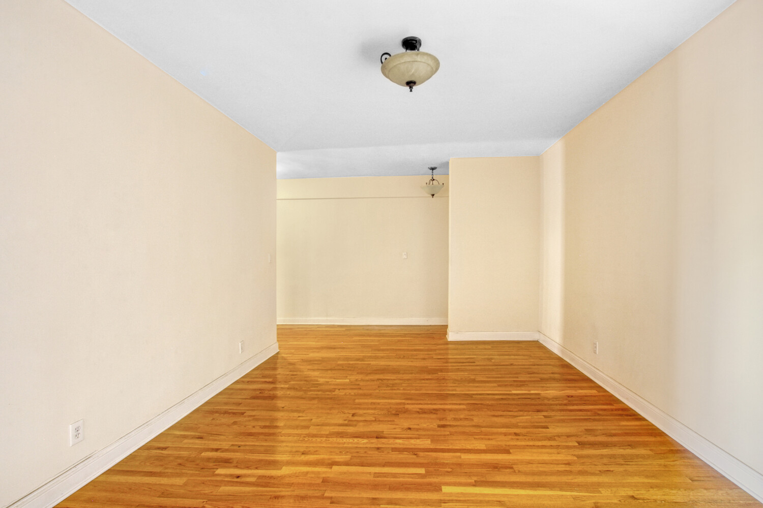 9701 SHORE Road #5L, Fort Hamilton, Brooklyn, NY 11209 - Property photo 4 of 23