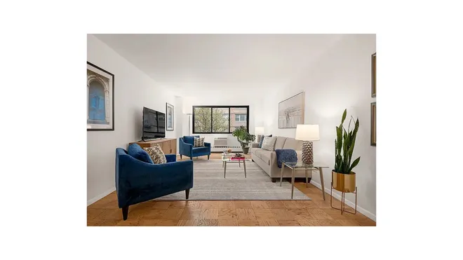 16 West 16th Street #2AS, New York, NY 10011