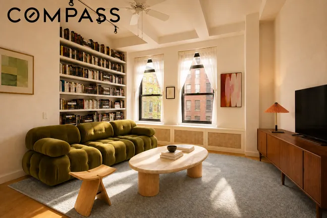 161 West 15th Street #2D, New York, NY 10011
