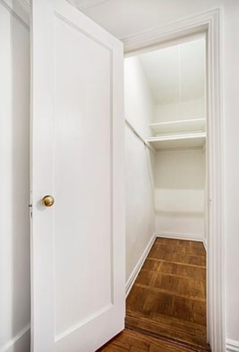 79-01 35th Avenue #4-F, Jackson Heights, Queens, NY 11372 - Property photo 5 of 11