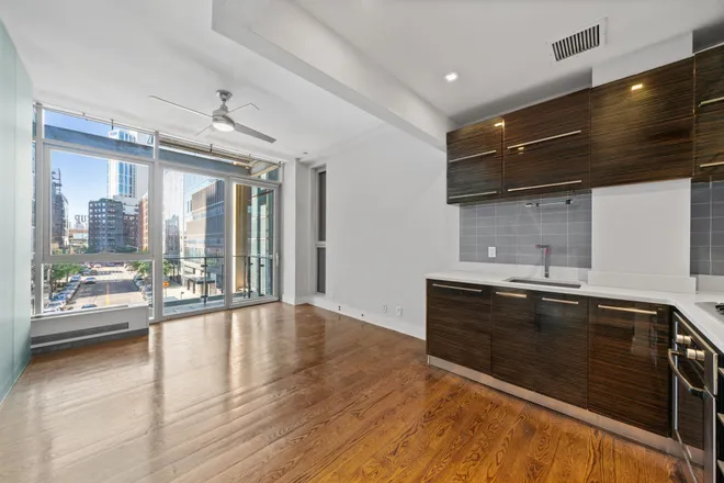 26-26 Jackson Avenue #401, Long Island City, NY 11101