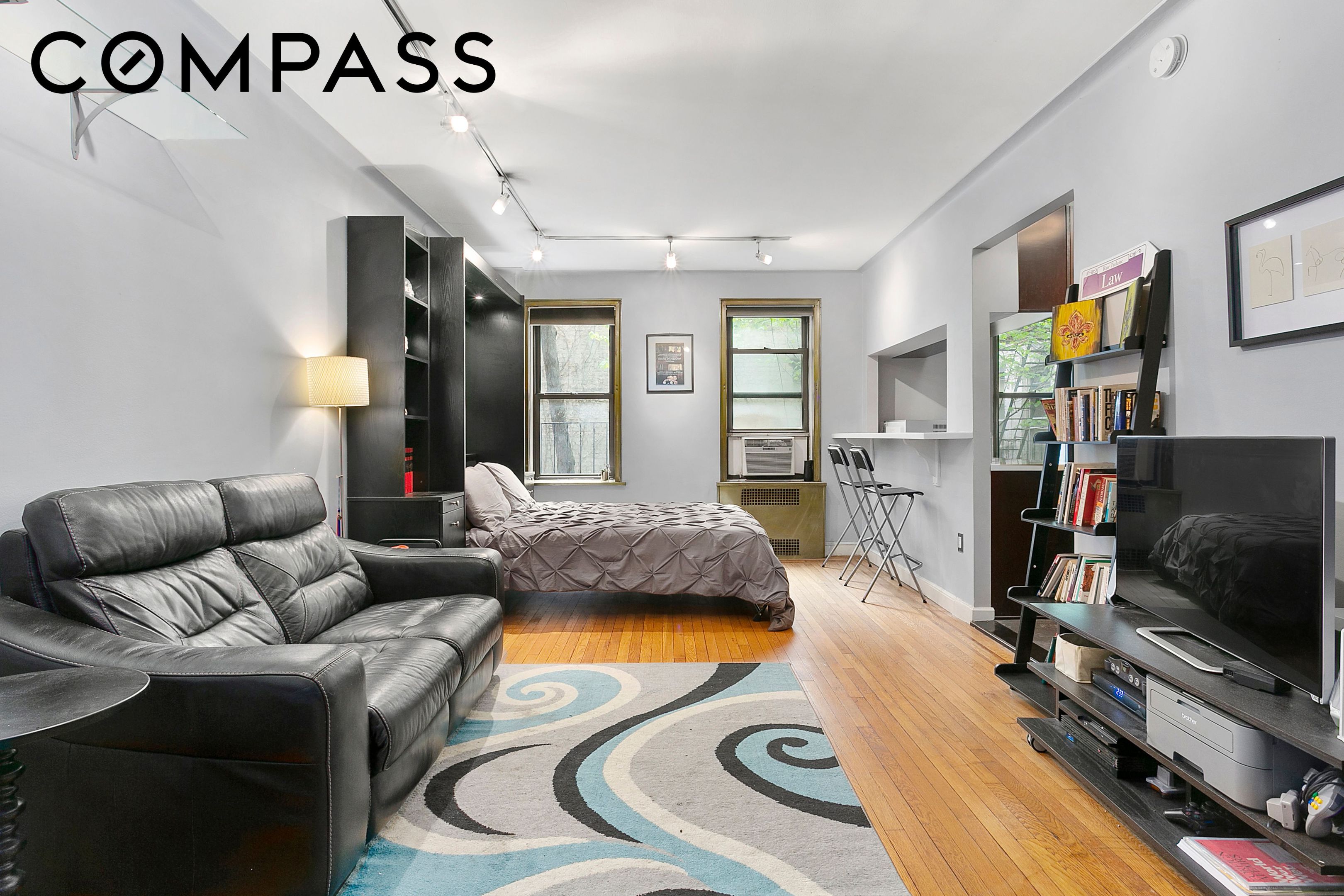 166 West 22nd Street #1F, Chelsea, Manhattan, NY 10011 - Main property photo