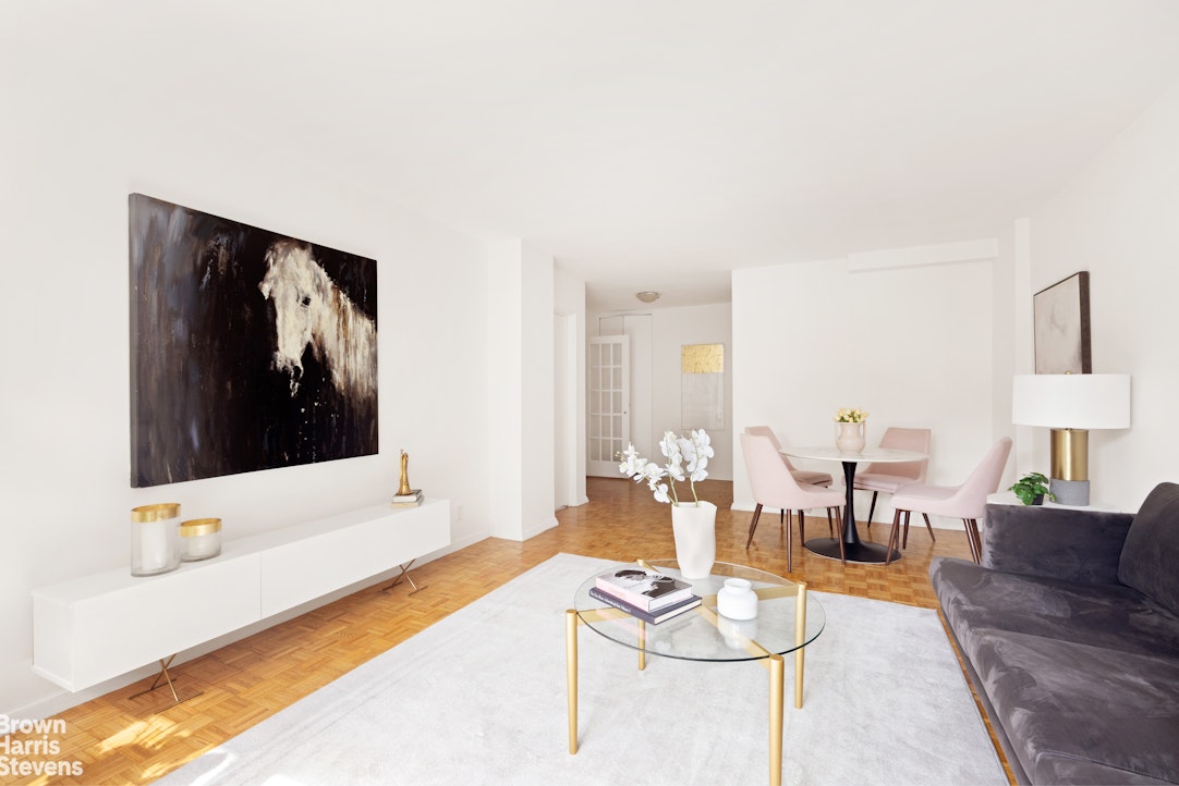 446 East 86th Street #7A, Yorkville, Manhattan, NY 10028 - Property photo 3 of 6