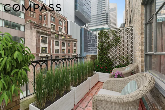 111 East 56th Street #1005, New York, NY 10022