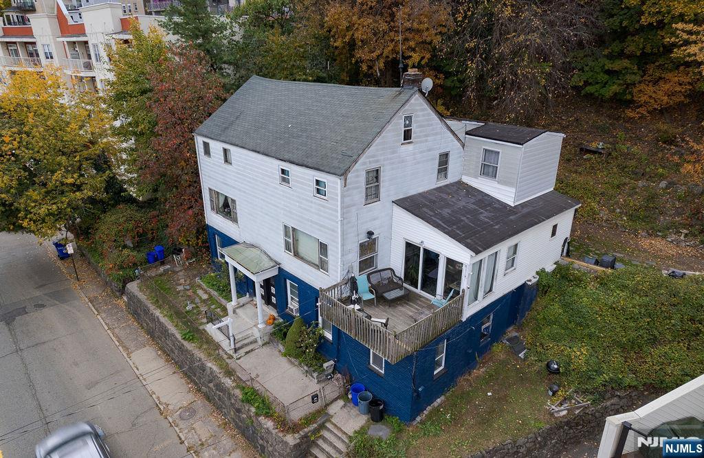 1106-1108 River, Edgewater Borough, Edgewater, NJ 07070 - Property photo 5 of 19