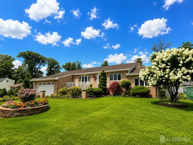 41 Edgewood Avenue, Inman Estates, NJ 07067